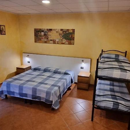 Albergo Etrusco Calusco d'Adda Zewnętrze zdjęcie
