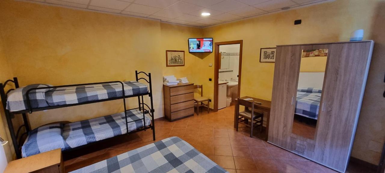 Albergo Etrusco Calusco d'Adda Zewnętrze zdjęcie
