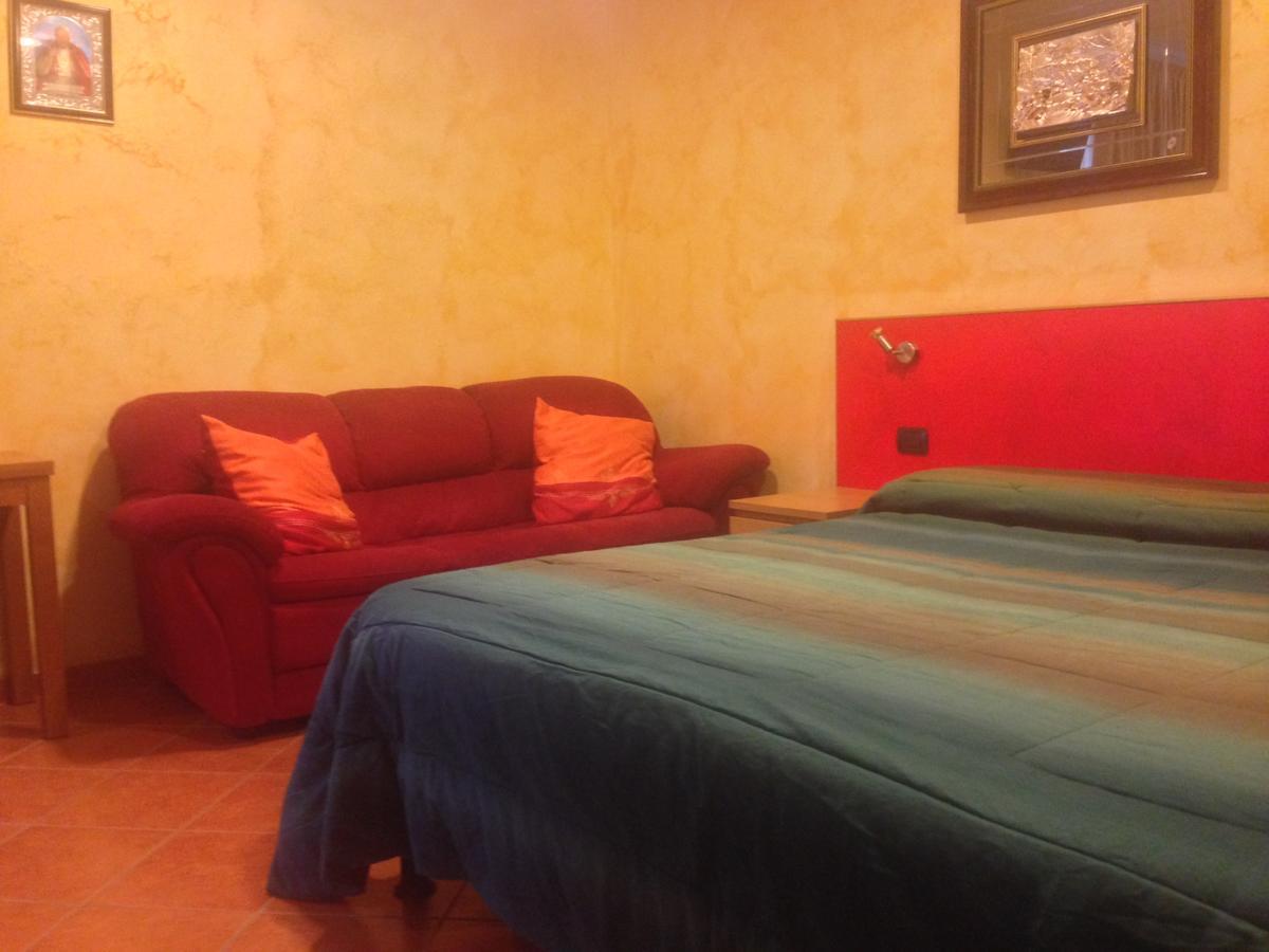 Albergo Etrusco Calusco d'Adda Pokój zdjęcie