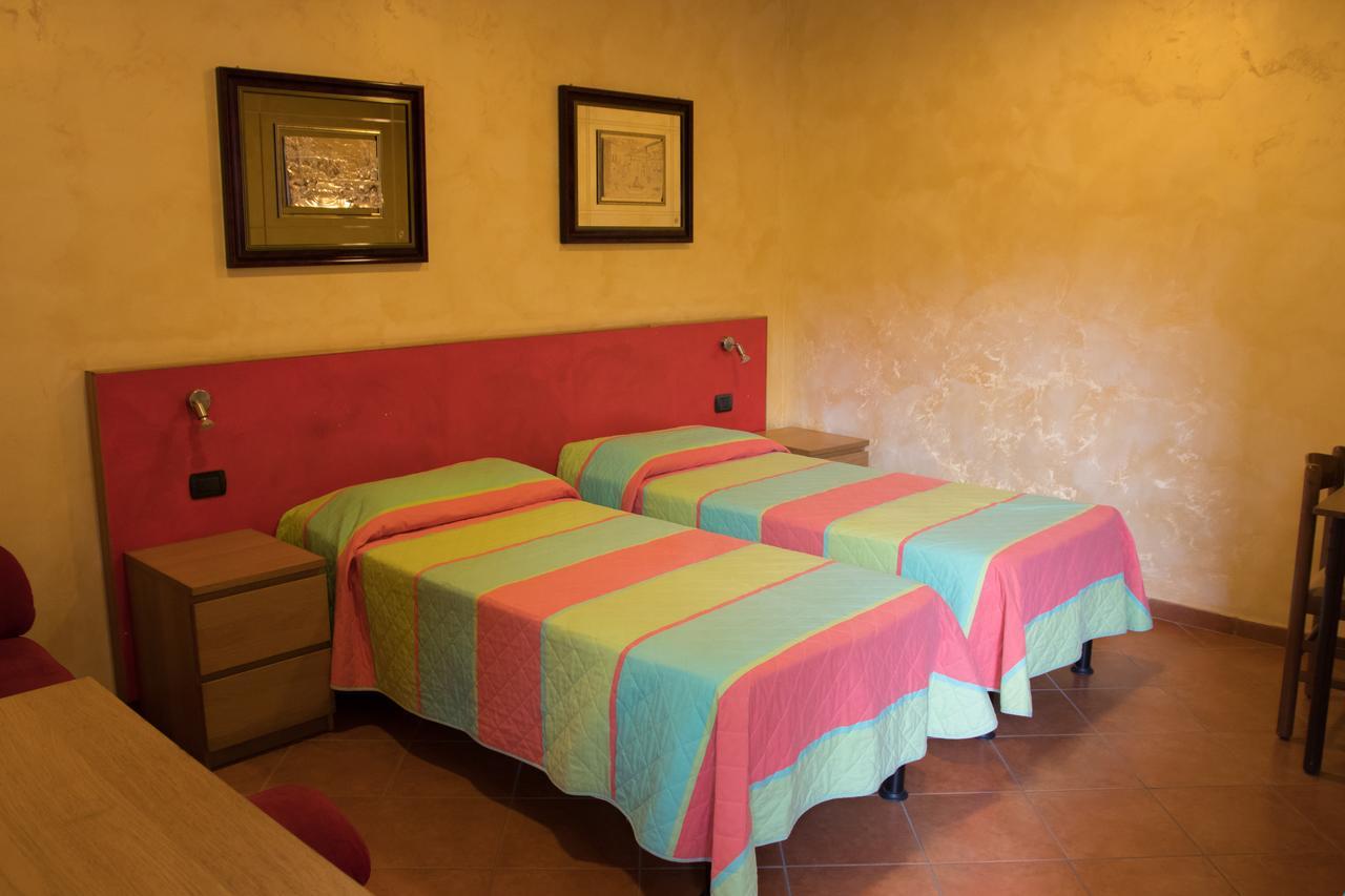 Albergo Etrusco Calusco d'Adda Zewnętrze zdjęcie